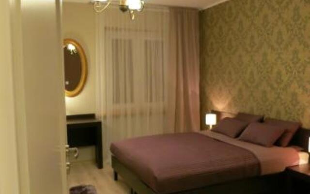 Apartament PolnaHouse