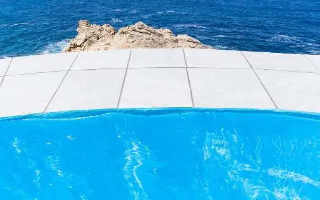 Ikarian Endless Blue