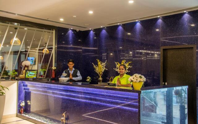 Mantris Hotel