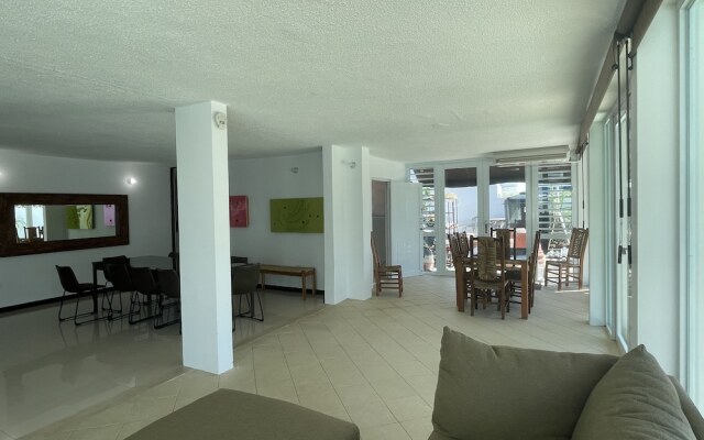 CasaMar 3 Bed 3 Bath With Pool