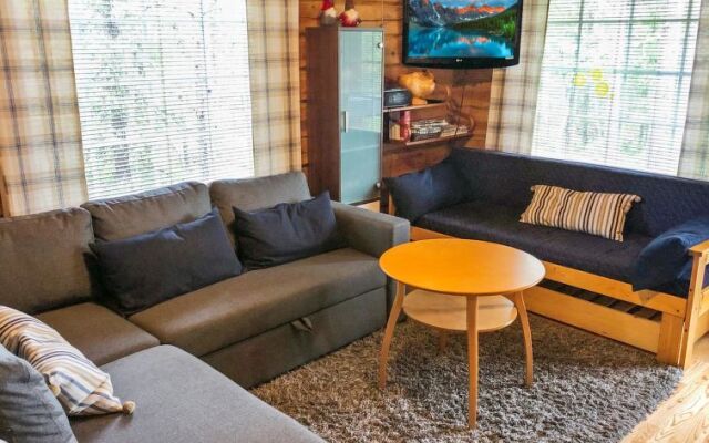 Holiday Home Pelkkaveska