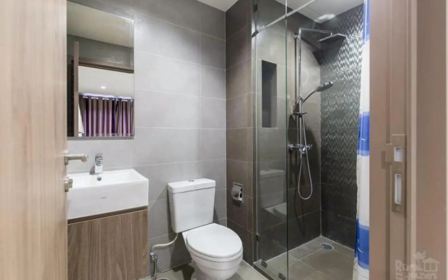 Rain Cha-Am Huahin by Cozy Sea