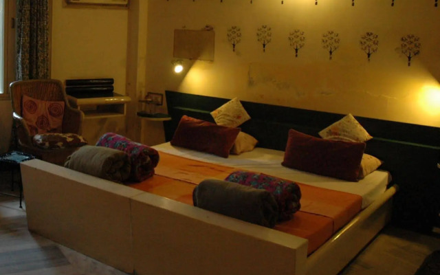 Jaipur Inn