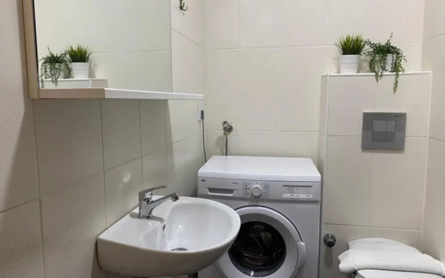 Cozy and Modern Studio With City View in Atasehir