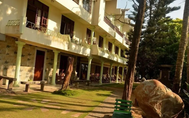 Time N Tide Beach Resort