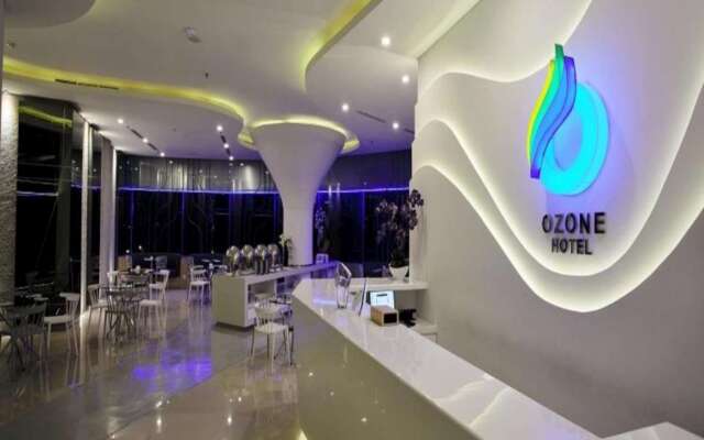 Ozone Hotel Pantai Indah Kapuk