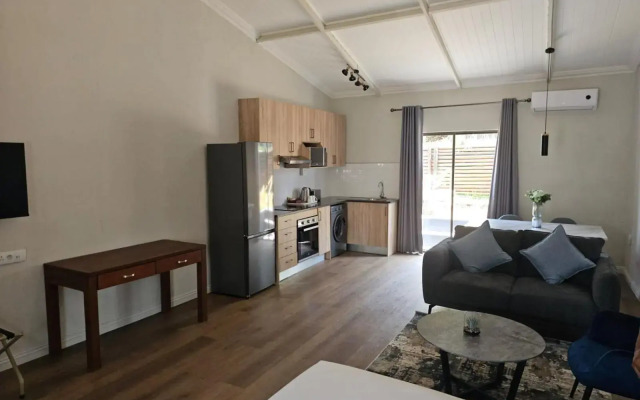 Shumba Valley Lodge