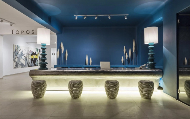 Art Hotel Santorini