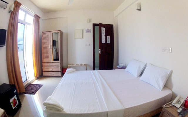 Mac Inn Maldives