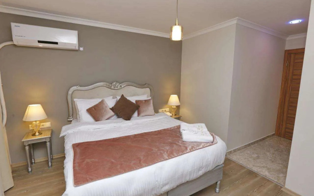 4 Angels Hotel