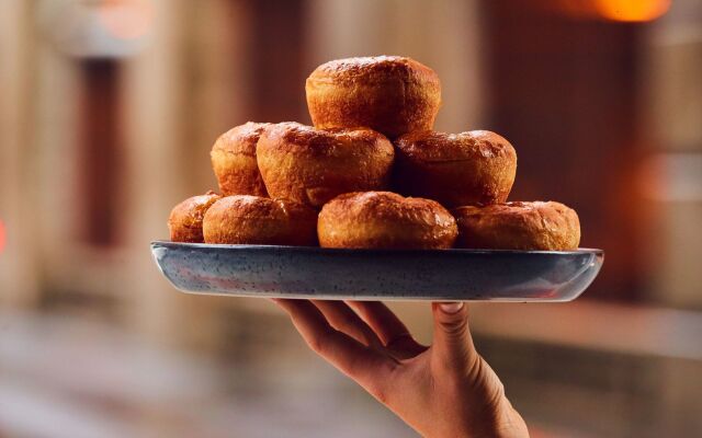 The Drayton Hotel Savannah, Curio Collection by Hilton