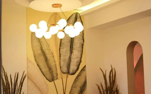 Cartier Luxury Otel
