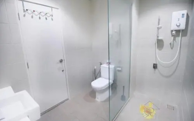 I-City Homestay@5 min walk to shopping Mall