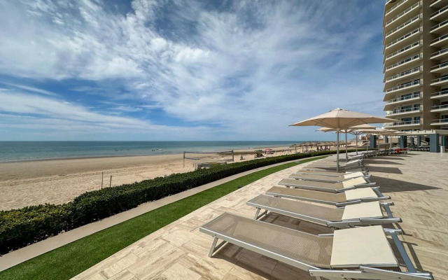 Brand New 6 Bedroom Penthouse