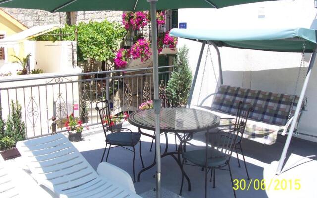 Apartment Romić