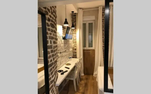 Studio Cinq Diamants, Neuf Tout équipé