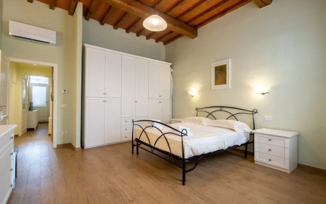 Santo Spirito Bright Flat by Mmega