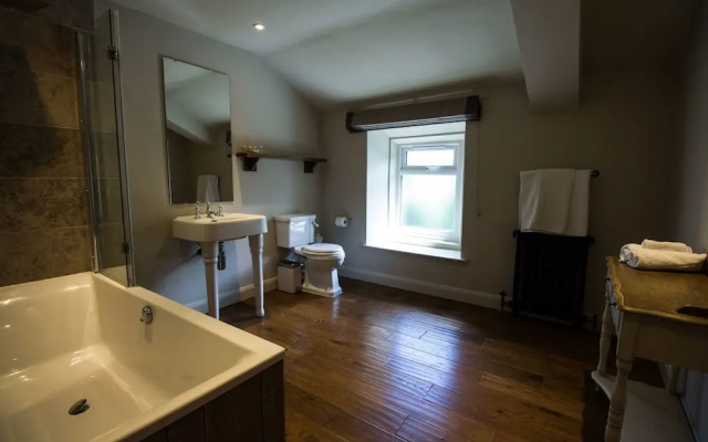 The Fenwick Steak & Seafood Pub