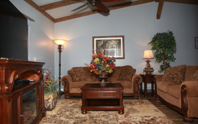 Foothills D-14 in Branson