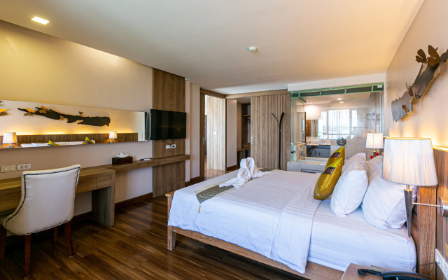 Grand Ratchapruek Hotel