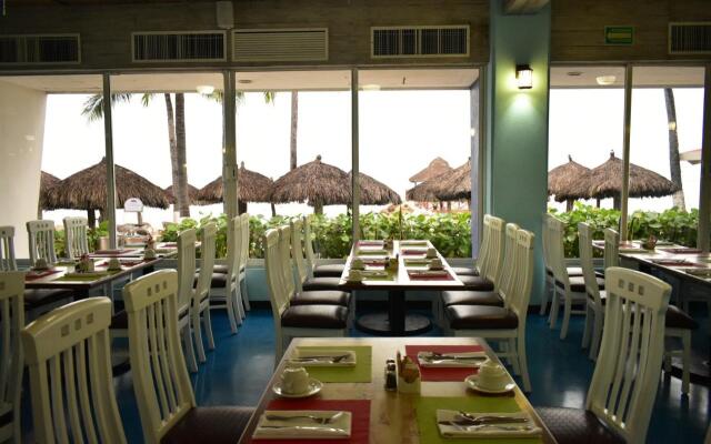 Crown Paradise Club Puerto Vallarta All Inclusive