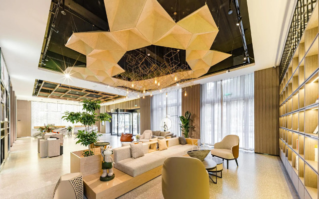 Atour Hotel Jiaxing Haiyan Haifeng Road
