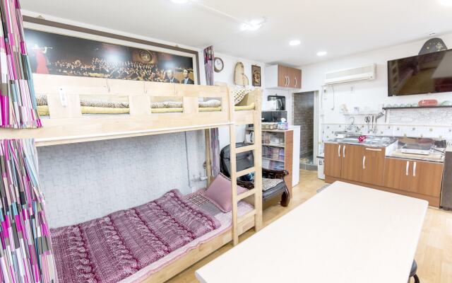Photo Park Guesthouse