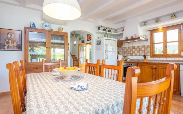 Reynes in Mallorca With 3 Bedrooms and 2 Bathrooms