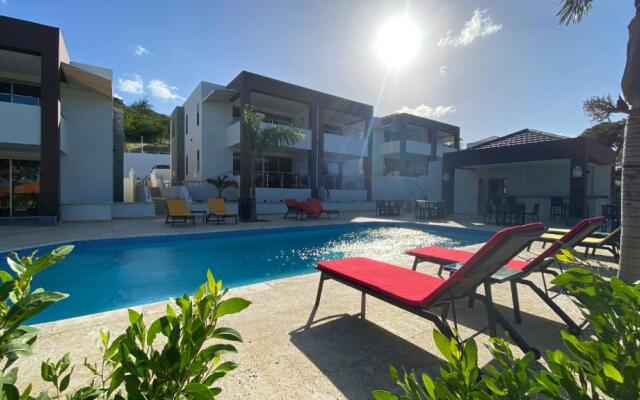 Xanadu Apartments at Blue Bay Golf & Beach Resort