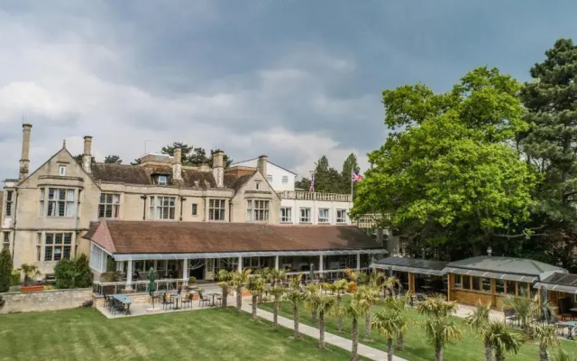 Westone Manor Hotel