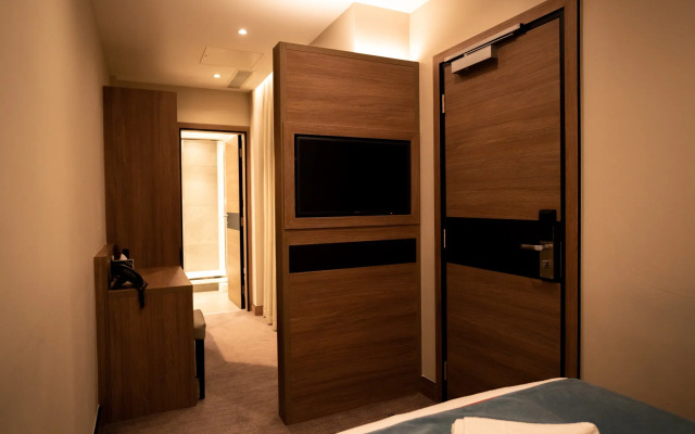 Merit Kensington Hotel