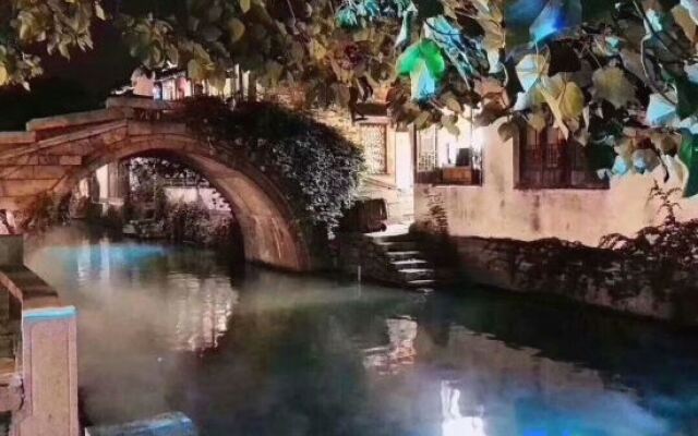Zhouzhuang Chuan Niang Inn