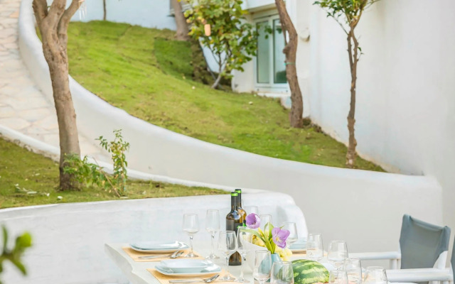 Luxury Villa Bella Elena By Estia