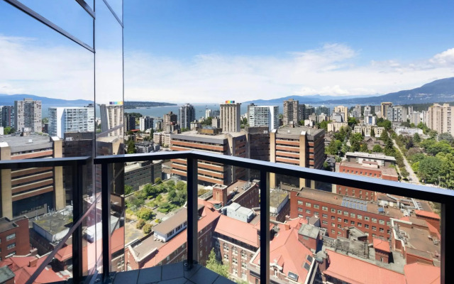 Sheraton Vancouver Wall Centre