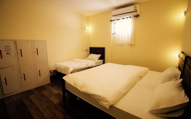 OYO 965 Art Hotel Sanamchai