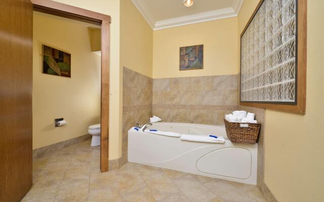 Best Western Plus Loveland Inn