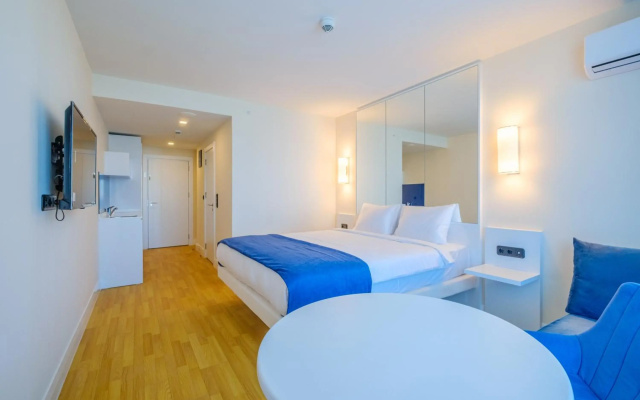 Orbi City Aparthotel