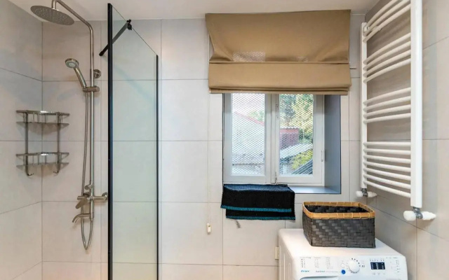 Luminous and stylish 2BR apt in the city center