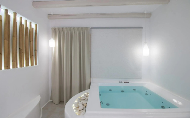 Iphimedeia Apartments & Suites