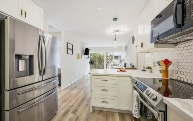 Two-bedroom Apartment With a Sunny Patio