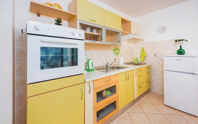 Awesome Home in Labin With Wifi and 2 Bedrooms