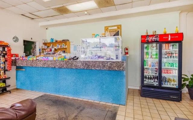 OYO Hotel Jackson North I-55