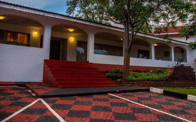 White House Lodge