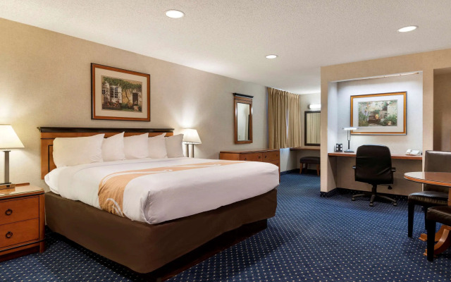 Quality Inn Auburn Hills - Detroit North