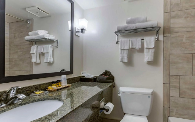 Best Western Plus Scottsdale Thunderbird Suites
