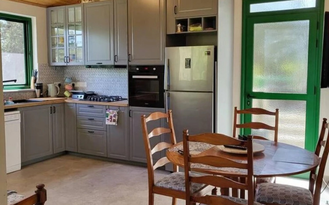 Theplatresnest Lovely 3-bed House in Pano Platres