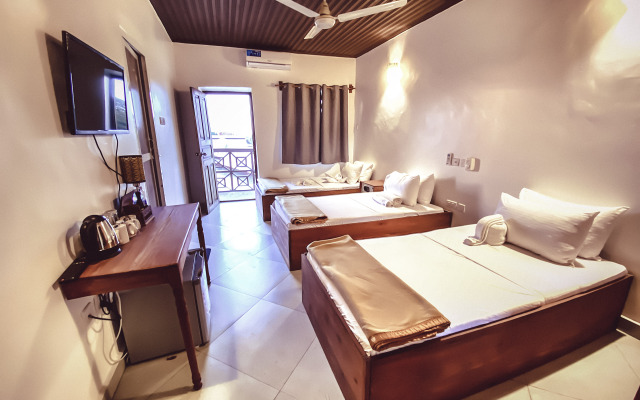 Smiles Stone Town Hotel