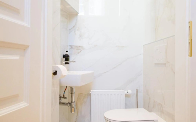 Studio Apartments Urania - Mai's Apartments