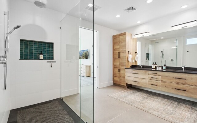 Desert Blue Rose With Pool