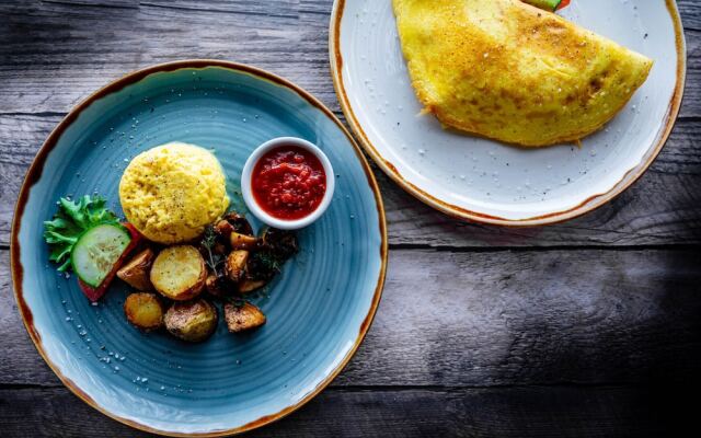 Valley Lodge - Babanango Game Reserve